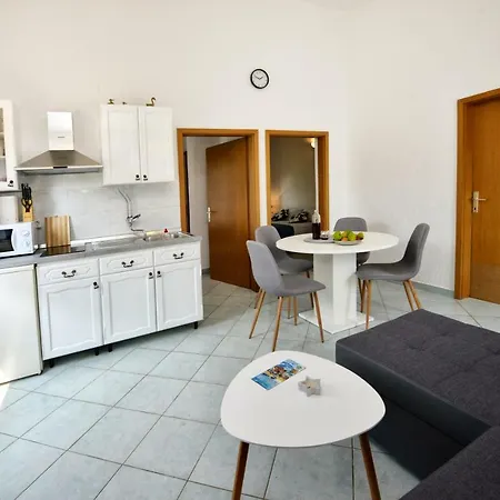 Apartment Medica Kukci